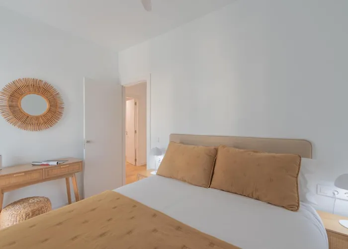 Serena Yuli By Villalia פלאיה בלנקה