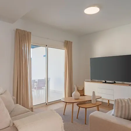 Serena Yuli By Villalia *